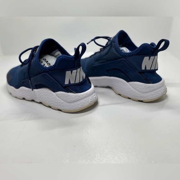 Women’s Nike Air Huarache navy blue size EU 37.5 is 7-7.5 - Picture 4 of 10
